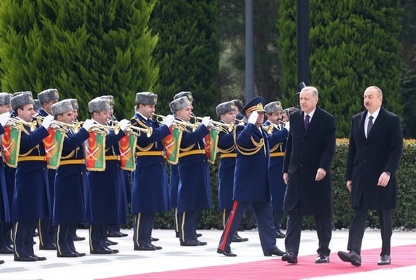 Foto - Cumhurbaşkanı Erdoğan, Azerbaycan Cumhurbaşkanı Aliyev ile görüştü