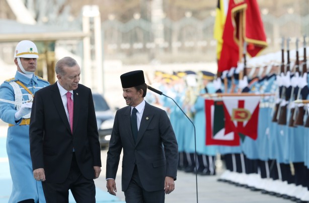 Foto - Cumhurbaşkanı Erdoğan, Brunei Darusselam Sultanı Waddaulah’ı resmi törenle karşıladı