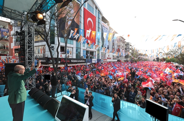 Foto - Cumhurbaşkanı Erdoğan: FETÖ yöntemleri yine iş başında!