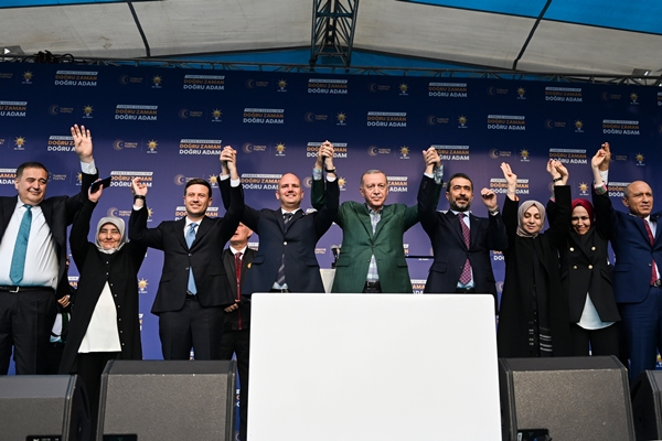 Foto - Cumhurbaşkanı Erdoğan: FETÖ yöntemleri yine iş başında!