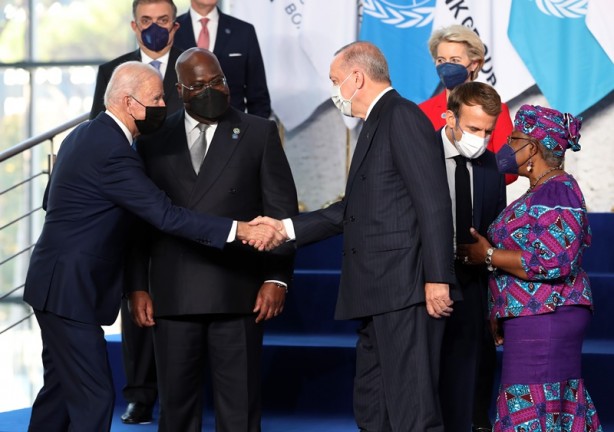 Foto - Cumhurbaşkanı Erdoğan G20 Liderler Zirvesi'nde aile fotoğrafı çekimine katıldı