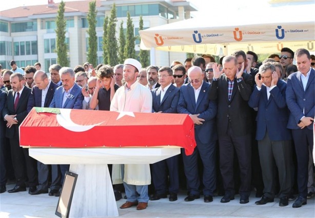 Foto - Cumhurbaşkanı Erdoğan gözyaşlarına hakim olamadı