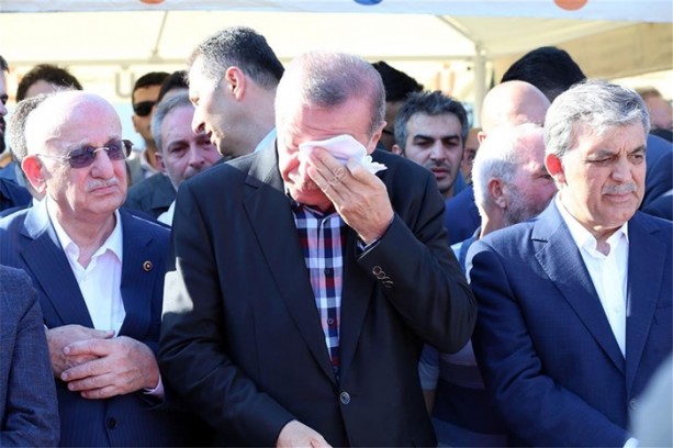 Foto - Cumhurbaşkanı Erdoğan gözyaşlarına hakim olamadı