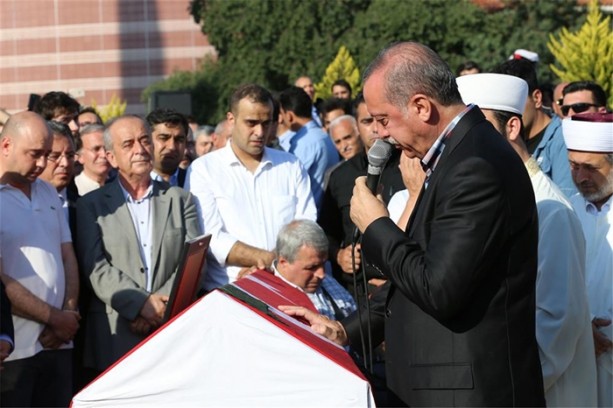 Foto - Cumhurbaşkanı Erdoğan gözyaşlarına hakim olamadı