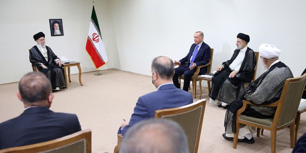 Foto - Cumhurbaşkanı Erdoğan ile Hamaney görüşmesinde neden Türk bayrağı yoktu? AK Parti'den manipülasyona cevap