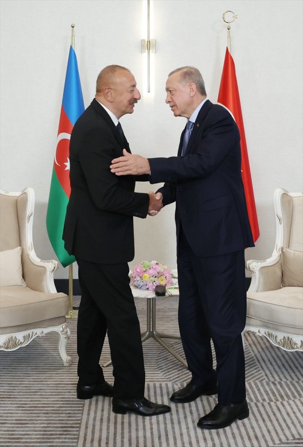 Foto - Cumhurbaşkanı Erdoğan, İlham Aliyev'le görüştü