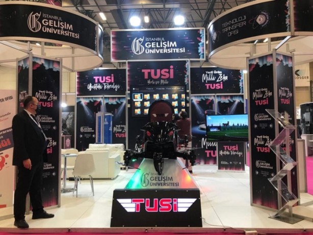 Foto - Cumhurbaşkanı Erdoğan inceledi! 'Uçan araba' Tusi görücüye çıktı