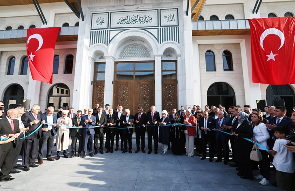 Foto - Cumhurbaşkanı Erdoğan külliye açılışında konuştu