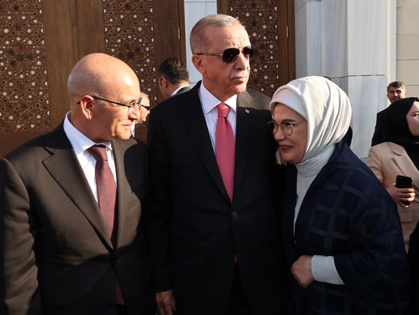 Cumhurbaşkanı Erdoğan külliye açılışında konuştu