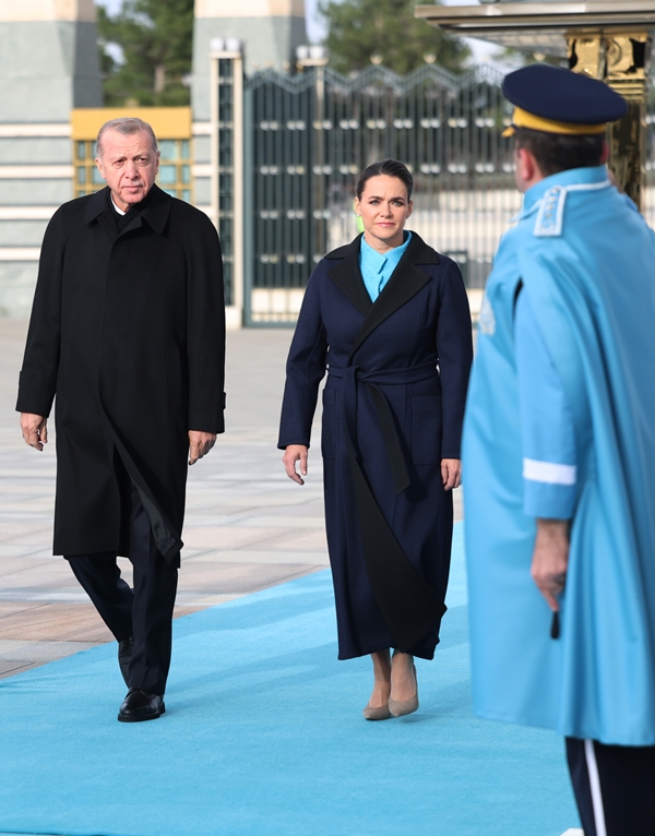 Foto - Cumhurbaşkanı Erdoğan külliyede resmi törenle karşıladı