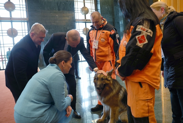 Foto - Cumhurbaşkanı Erdoğan külliyede resmi törenle karşıladı