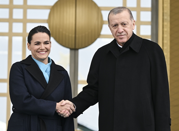 Foto - Cumhurbaşkanı Erdoğan külliyede resmi törenle karşıladı