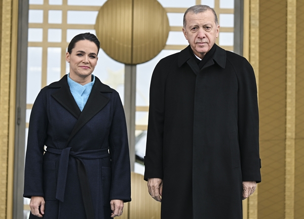 Foto - Cumhurbaşkanı Erdoğan külliyede resmi törenle karşıladı