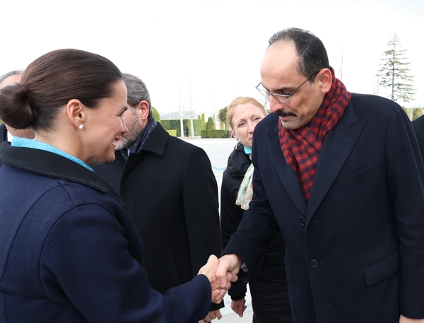 Foto - Cumhurbaşkanı Erdoğan külliyede resmi törenle karşıladı