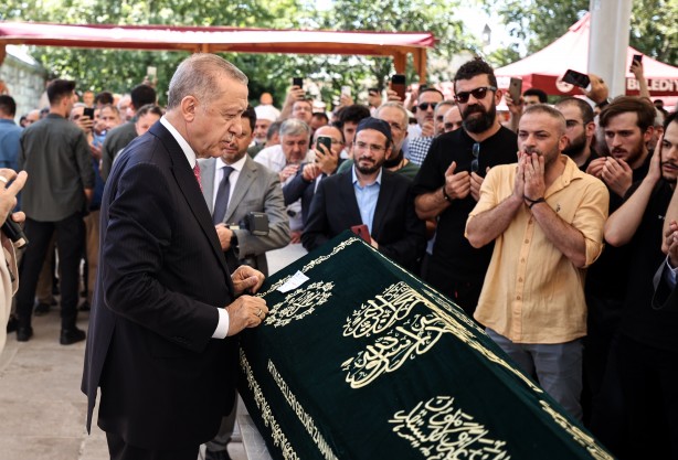 Foto - Cumhurbaşkanı Erdoğan, Mehmet Nimet Kaya'nın cenaze törenine katıldı