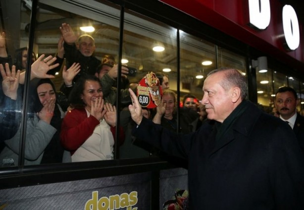 Foto - Cumhurbaşkanı Erdoğan, minik adaşı ile buluştu