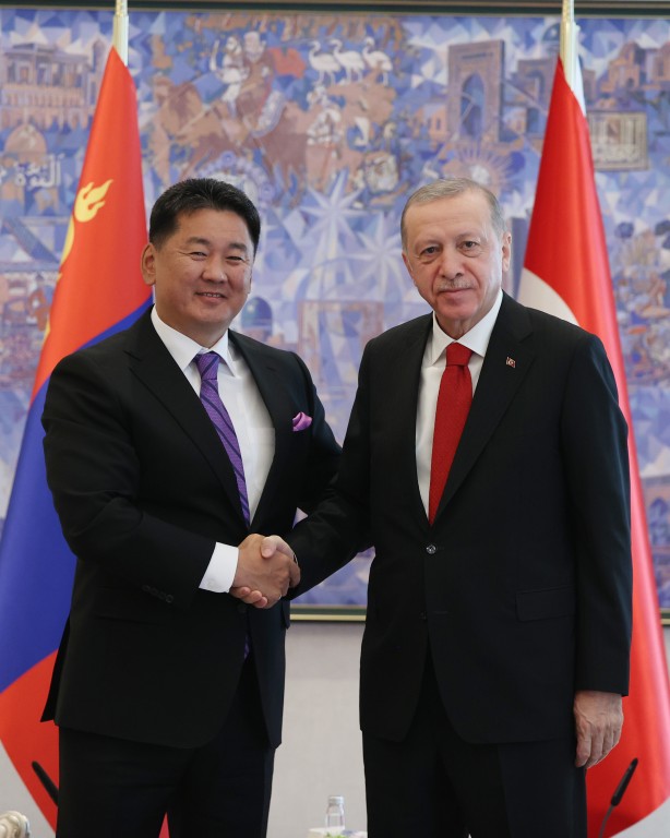Foto - Cumhurbaşkanı Erdoğan, Moğolistan Cumhurbaşkanı Khurelsukh ile bir araya geldi