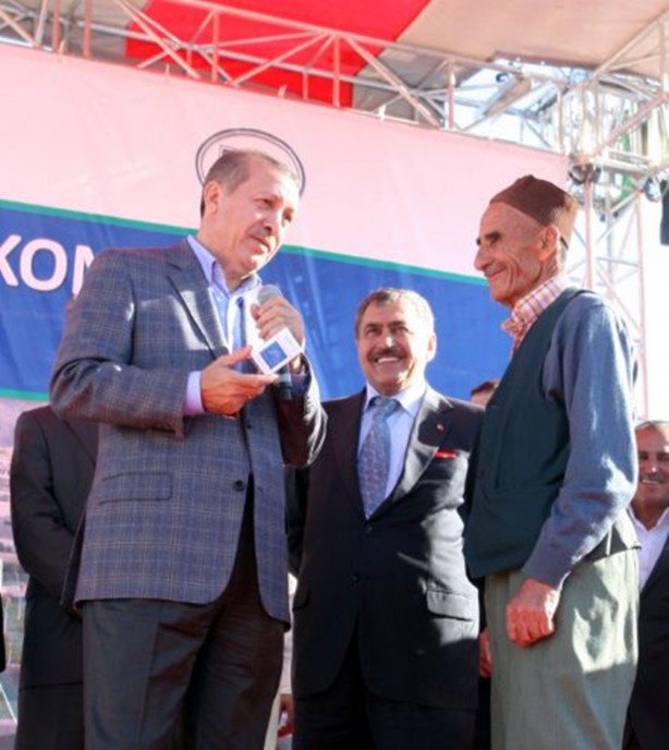 Foto - Cumhurbaşkanı Erdoğan onlarca vatandaşa böyle sigara bıraktırdı!