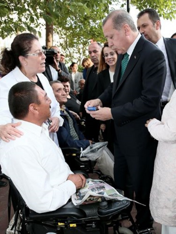 Foto - Cumhurbaşkanı Erdoğan onlarca vatandaşa böyle sigara bıraktırdı!