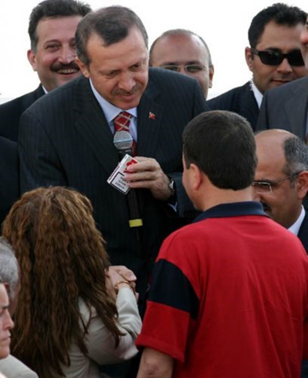 Foto - Cumhurbaşkanı Erdoğan onlarca vatandaşa böyle sigara bıraktırdı!