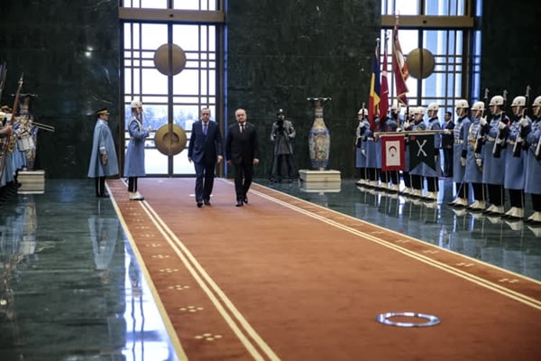 Foto - Cumhurbaşkanı Erdoğan resmi törenle karşıladı