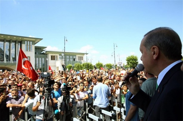 Foto - Cumhurbaşkanı Erdoğan: "Safları sık tutun"