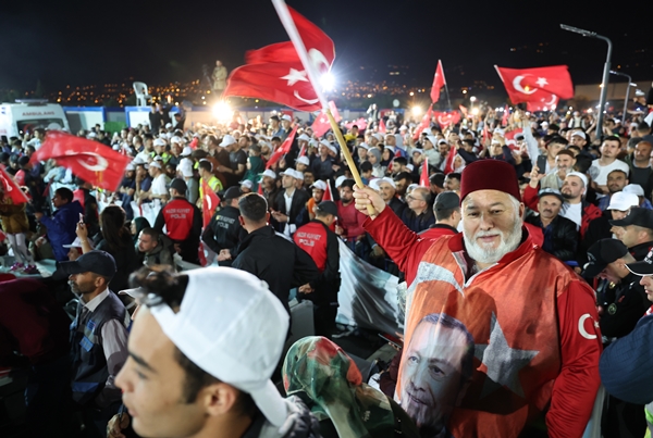 Foto - Cumhurbaşkanı Erdoğan: Sakın bizi deprem turistleriyle karıştırmayın