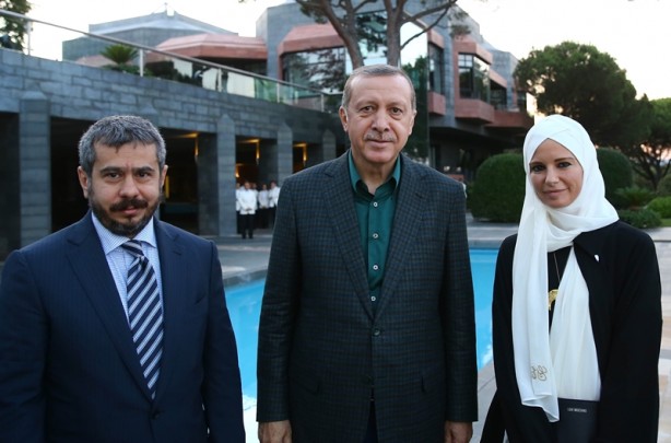 Foto - Cumhurbaşkanı Erdoğan, sporcu ve sanatçılarla birlikte iftar yaptı