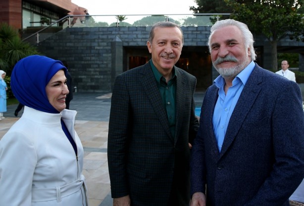 Foto - Cumhurbaşkanı Erdoğan, sporcu ve sanatçılarla birlikte iftar yaptı