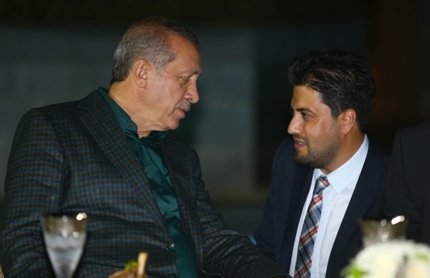 Foto - Cumhurbaşkanı Erdoğan, sporcu ve sanatçılarla birlikte iftar yaptı