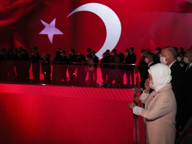 Foto - Cumhurbaşkanı Erdoğan ve eşi Emine Erdoğan duygu dolu anlar yaşadı