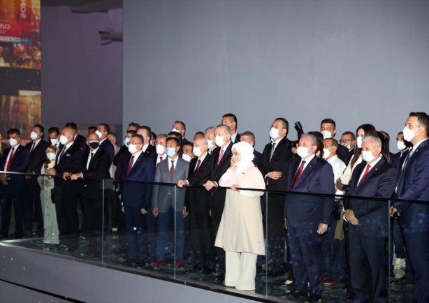 Foto - Cumhurbaşkanı Erdoğan ve eşi Emine Erdoğan duygu dolu anlar yaşadı