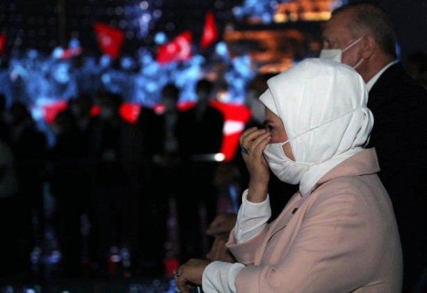 Cumhurbaşkanı Erdoğan ve eşi Emine Erdoğan duygu dolu anlar yaşadı