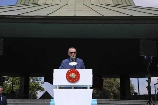 Foto - Cumhurbaşkanı Erdoğan'dan Adnan Menderes'in anıt mezarına ziyaret