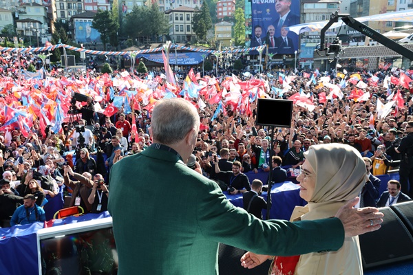 Foto - Cumhurbaşkanı Erdoğan'dan çay üreticilerine müjde
