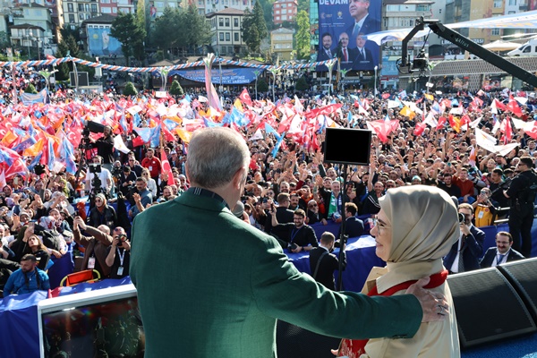 Foto - Cumhurbaşkanı Erdoğan'dan çay üreticilerine müjde