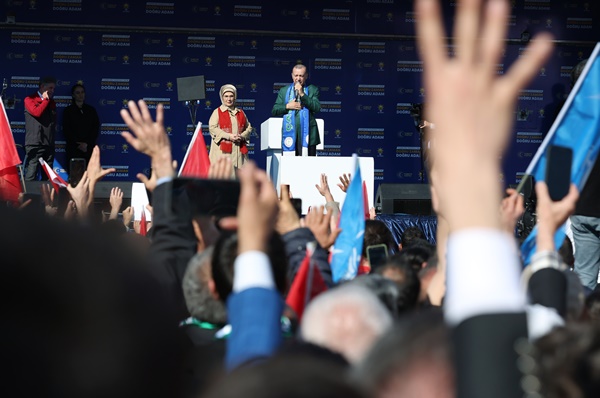 Foto - Cumhurbaşkanı Erdoğan'dan çay üreticilerine müjde
