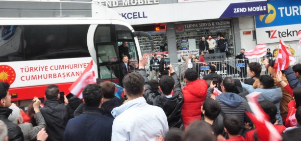 Foto - Cumhurbaşkanı Erdoğan'dan çocuklara TOGG hediyesi