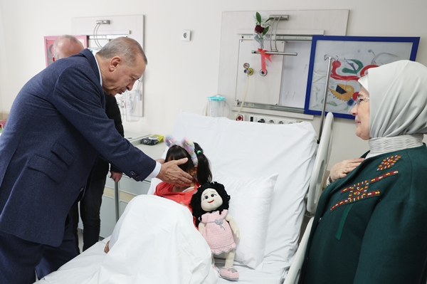 Foto - Cumhurbaşkanı Erdoğan'dan depremzedelere ziyaret