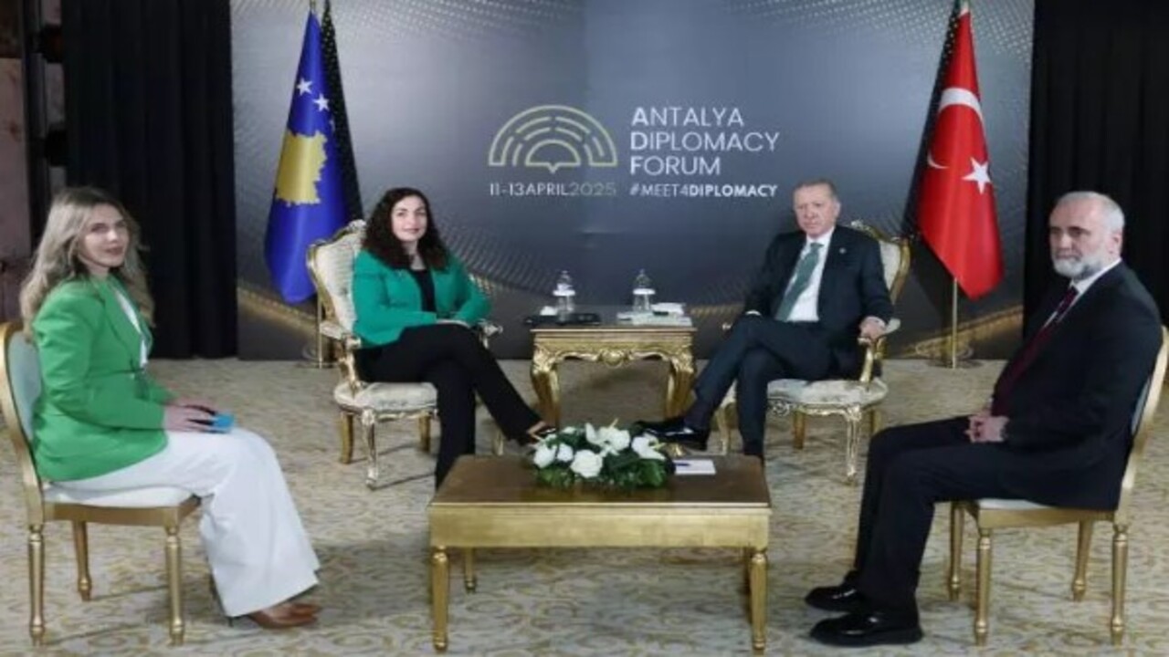 Foto - Cumhurbaşkanı Erdoğandan diplomasi trafiği