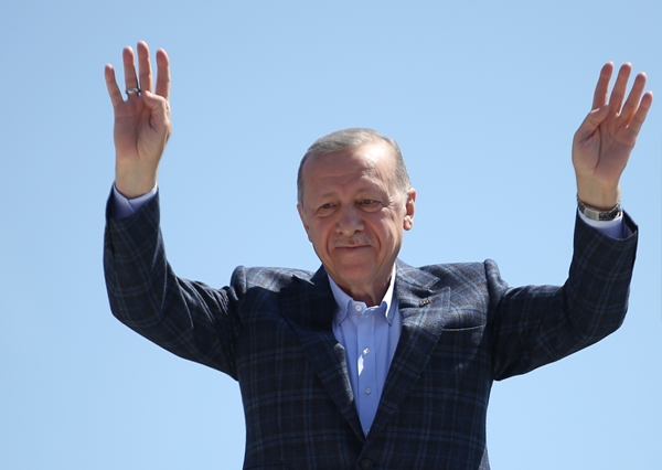 Foto - Cumhurbaşkanı Erdoğan'dan esnafa vergi muafiyeti ve ÖTV müjdesi