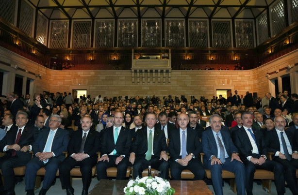 Foto - Cumhurbaşkanı Erdoğan'dan gençlere kripto para uyarısı