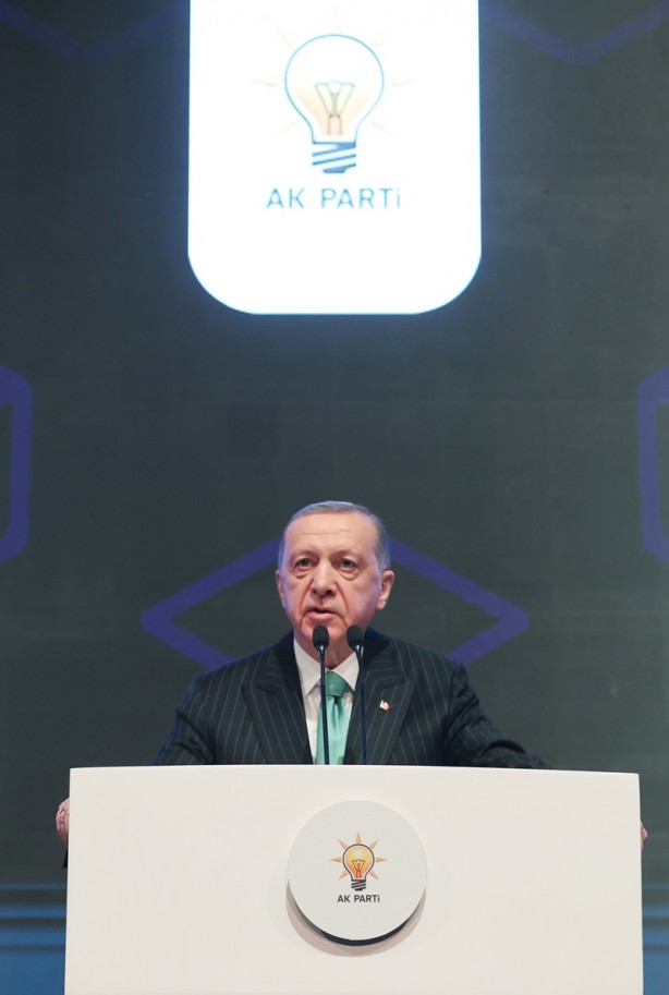 Foto - Cumhurbaşkanı Erdoğan'dan gençlere kripto para uyarısı