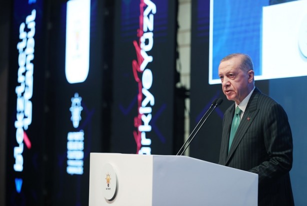 Foto - Cumhurbaşkanı Erdoğan'dan gençlere kripto para uyarısı