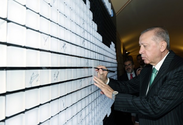 Foto - Cumhurbaşkanı Erdoğan'dan gençlere kripto para uyarısı