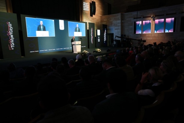 Foto - Cumhurbaşkanı Erdoğan'dan gençlere kripto para uyarısı