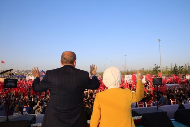 Foto - Cumhurbaşkanı Erdoğan'dan gençlik festivaline ilgi
