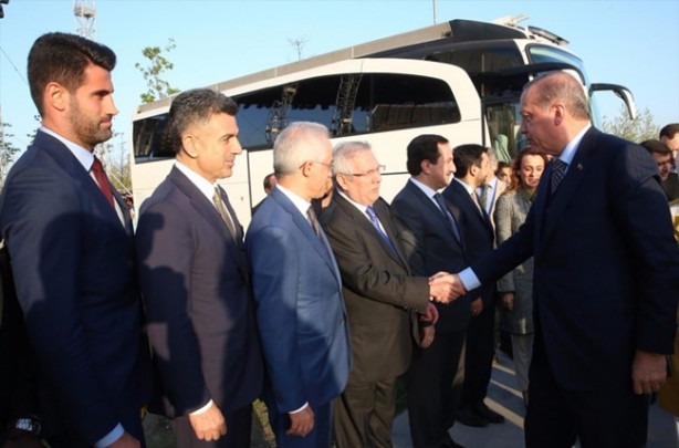 Foto - Cumhurbaşkanı Erdoğan'dan gençlik festivaline ilgi