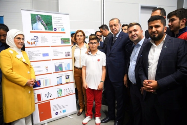 Foto - Cumhurbaşkanı Erdoğan'dan gençlik festivaline ilgi