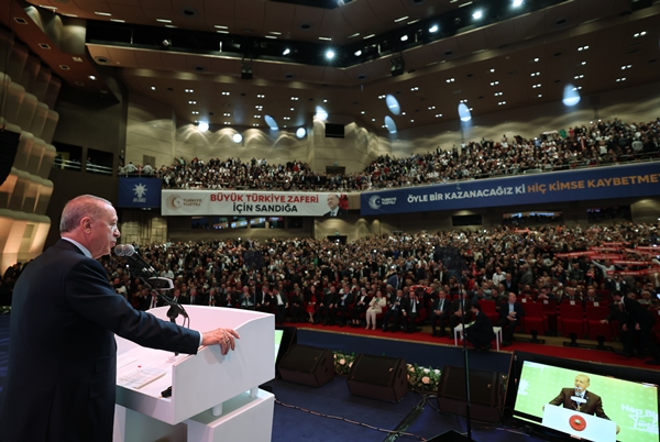 Cumhurbaşkanı Erdoğan'dan kritik uyarı: Rehavet olmaz